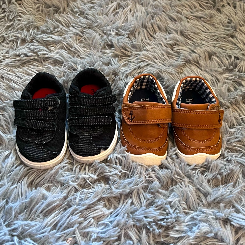 COPY - Like New Infant Sz 2.5-3 Shoe Bundle